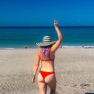 Meet your Posher, Marty